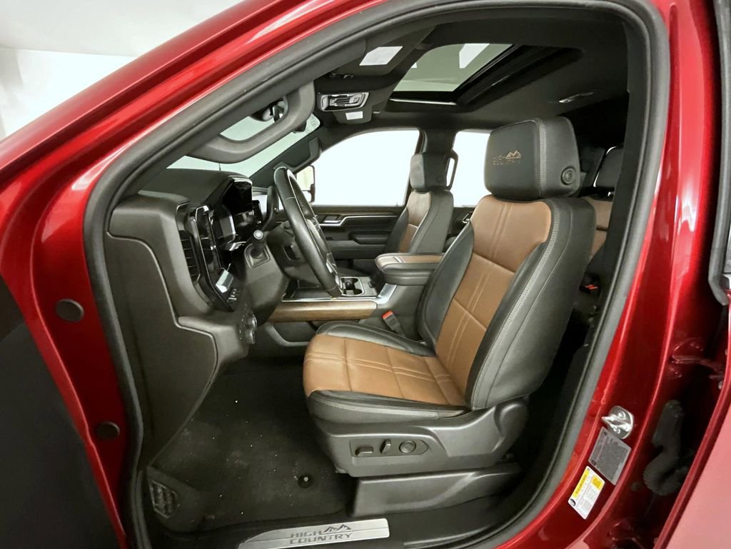 Certified 2025 Chevrolet Silverado 3500 High Country w/ High Country Premium Package image 10