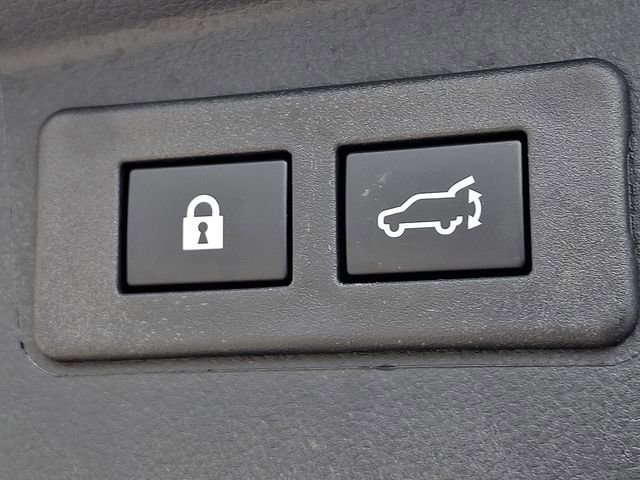 Certified 2025 Subaru Outback Premium w/ Popular Package #1A image 32