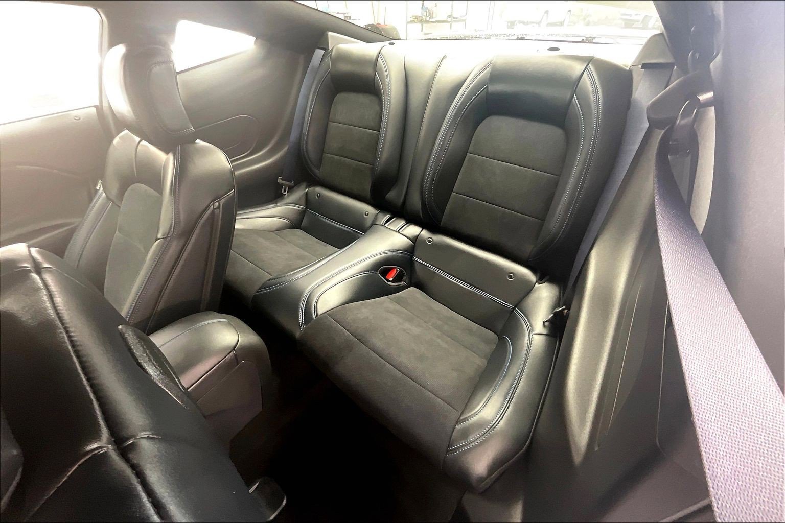 Used 2025 Ford Mustang Dark Horse RWD image 19