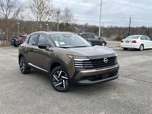 New 2026 Nissan Kicks SV w/ SV Premium Package image 2