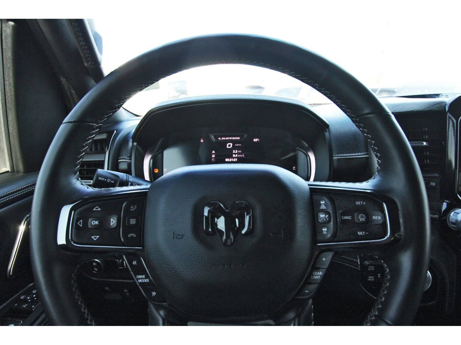 Used 2025 RAM 1500 Limited w/ Off Road Group image 17