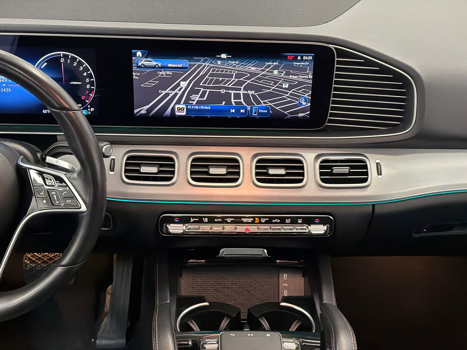 Used 2024 Mercedes-Benz GLE 450e 4MATIC image 20