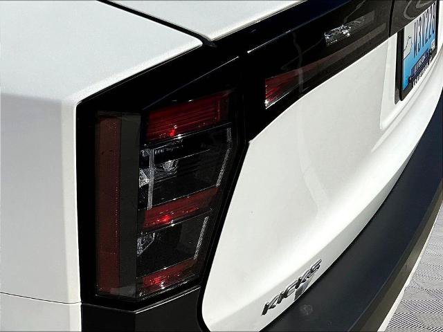 Certified 2026 Nissan Kicks SR w/ Cold Weather Package AWD/4WD image 23