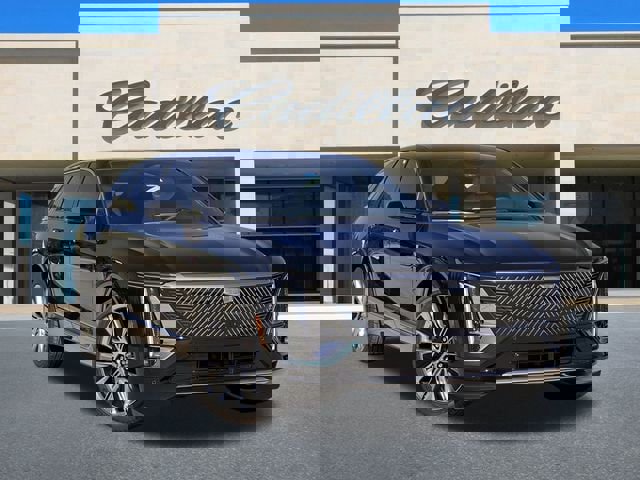 New 2026 Cadillac Lyriq Signature Luxury w/ LPO, Floor Liner Package image 2