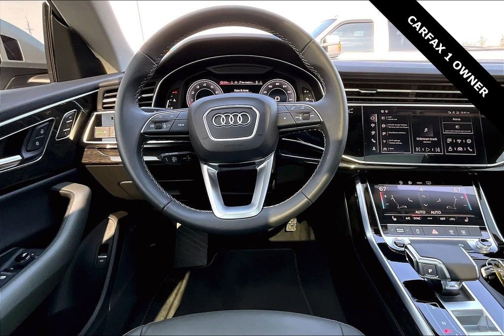 Used 2025 Audi Q8 Premium image 8