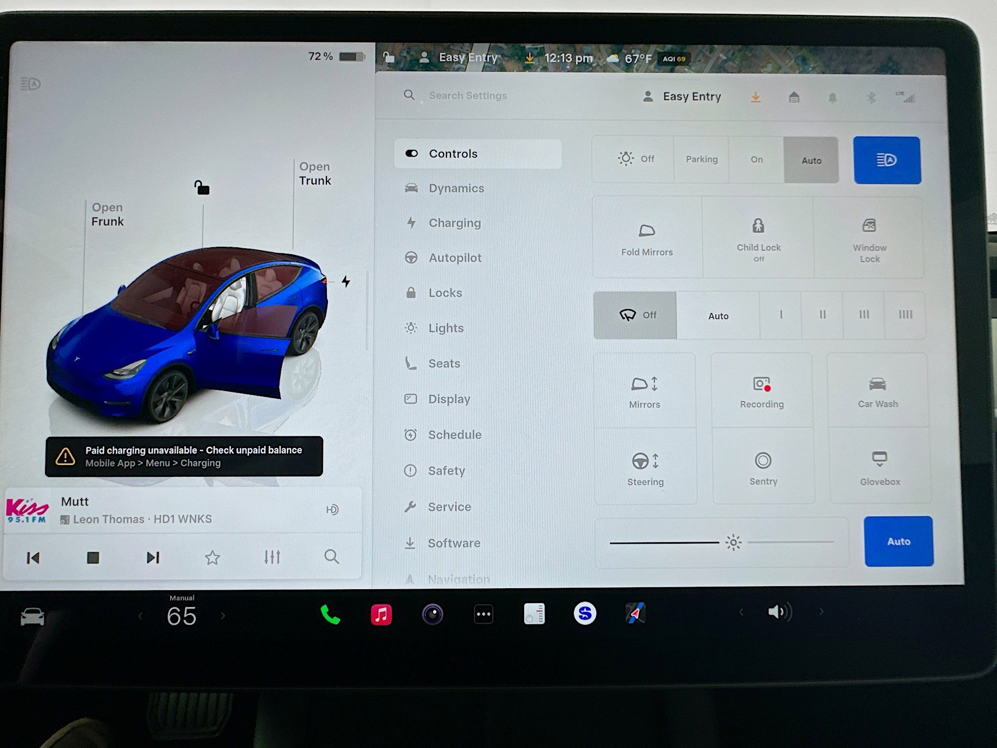 Used 2024 Tesla Model Y Long Range image 32