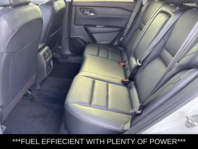 Used 2023 Nissan Rogue SV w/ SV Premium B Package AWD/4WD image 14