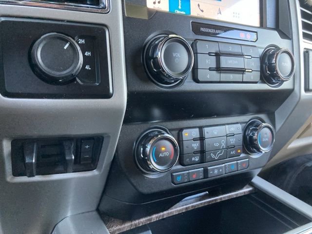 Used 2019 Ford F450 Lariat w/ Lariat Ultimate Package image 32