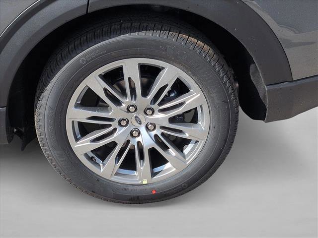 New 2026 Ford Explorer Platinum image 10