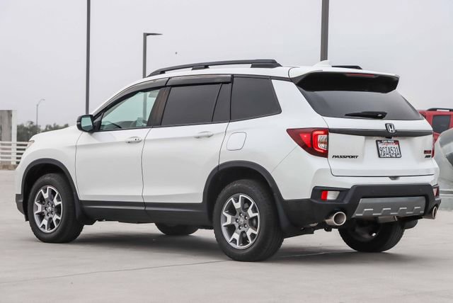 Used 2023 Honda Passport TrailSport image 6