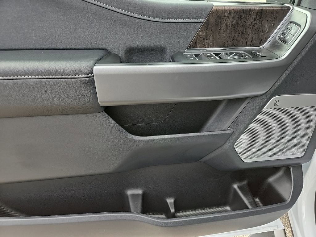 New 2026 Ford F250 Lariat image 12