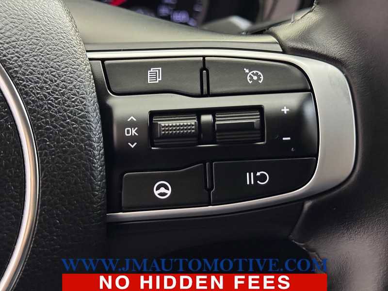 Used 2023 Kia K5 EX image 44