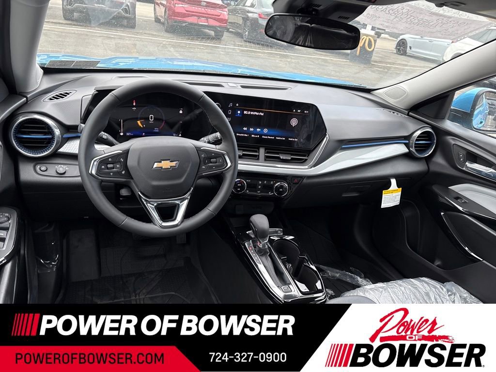 New 2026 Chevrolet Trax LT w/ Driver Confidence Package FWD image 5
