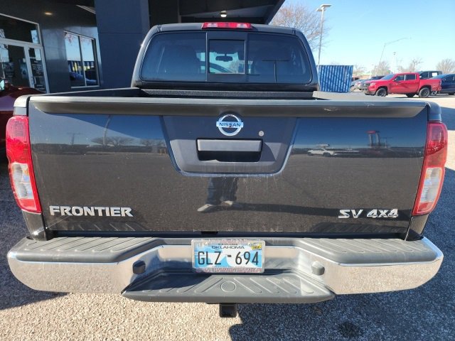 Certified 2015 Nissan Frontier SV image 4