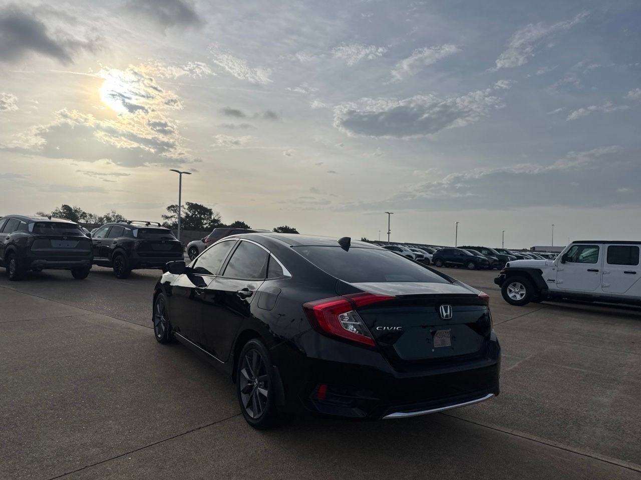 Used 2020 Honda Civic EX-L image 15