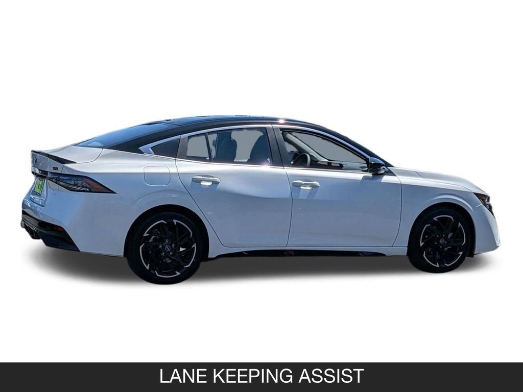 New 2026 Nissan Sentra SR FWD image 6