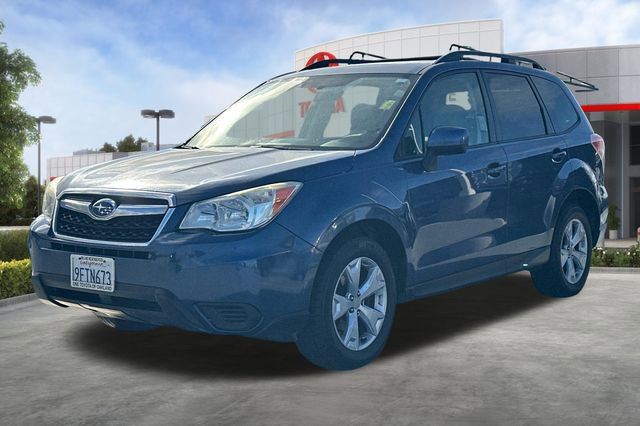 Used 2014 Subaru Forester 2.5i Premium w/ All-Weather Package AWD/4WD image 2
