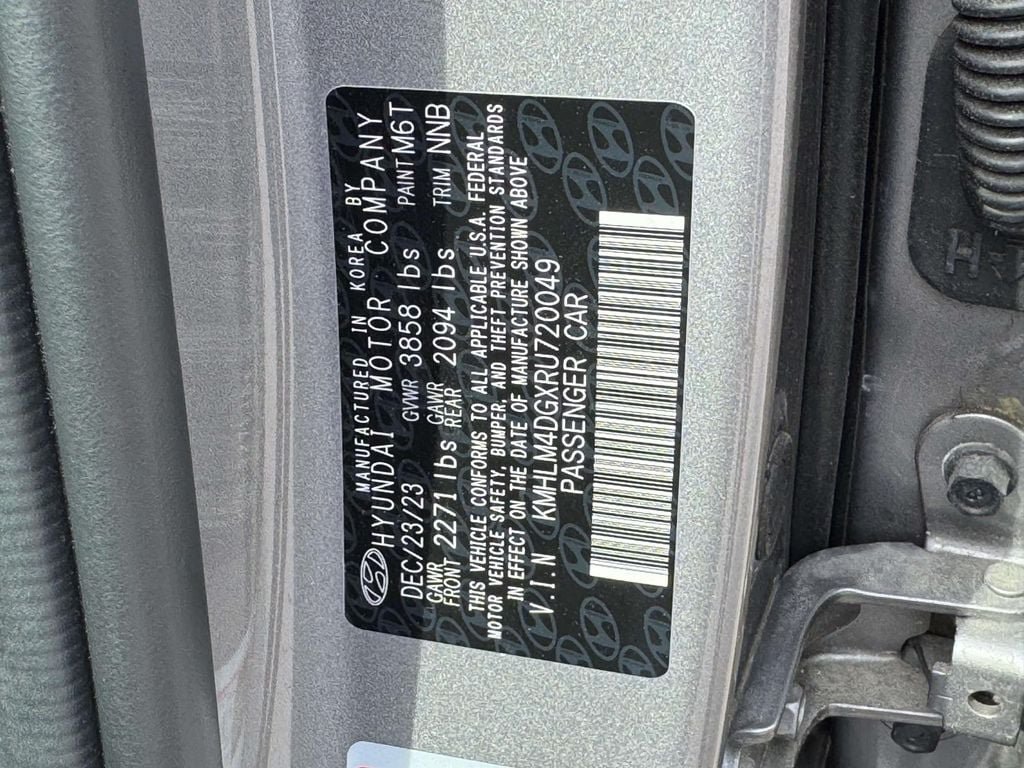 Used 2024 Hyundai Elantra SEL FWD image 28