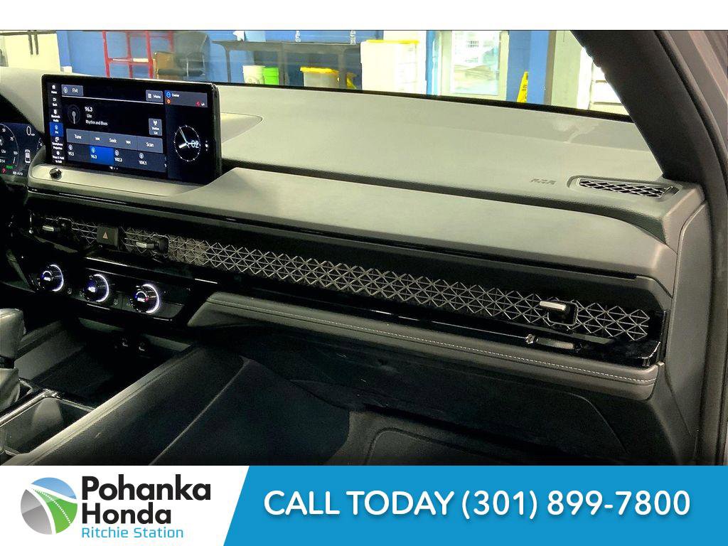 Used 2023 Honda Accord Sport image 17