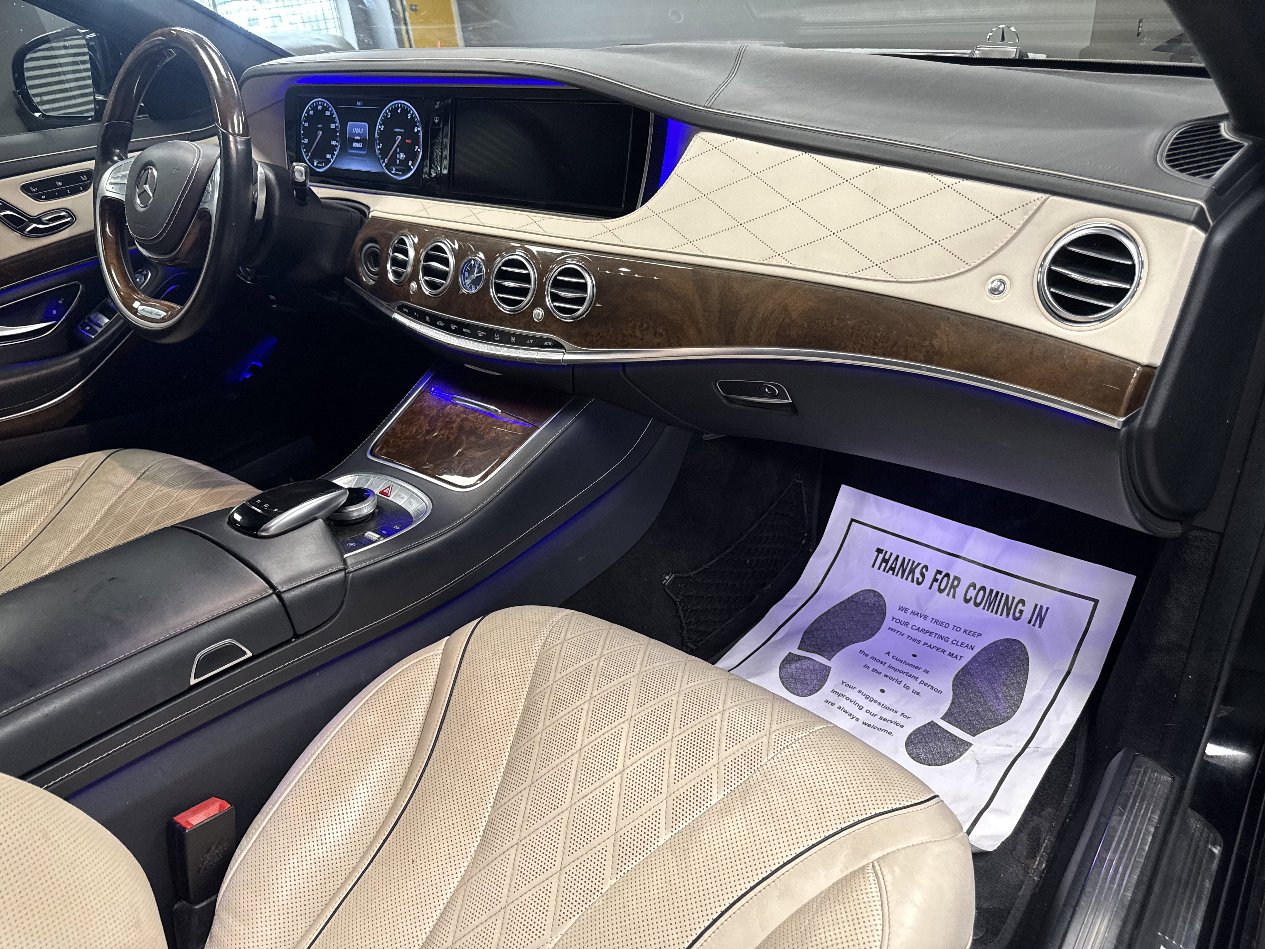 Used 2015 Mercedes-Benz S 550 Sedan w/ Sport Package w/ Sport Package image 18