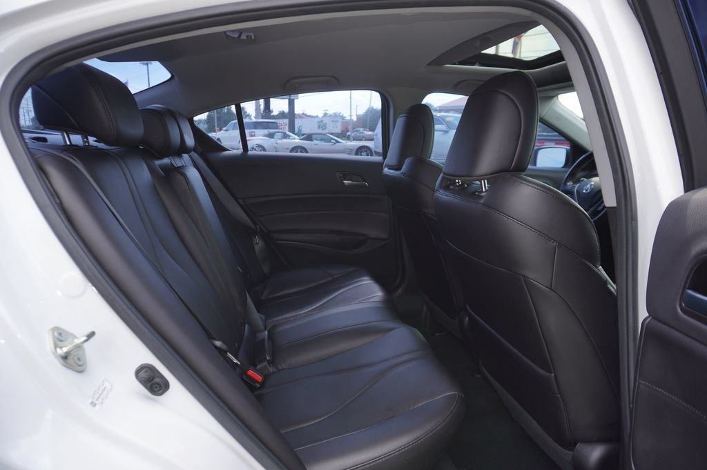 Used 2020 Acura ILX FWD image 30