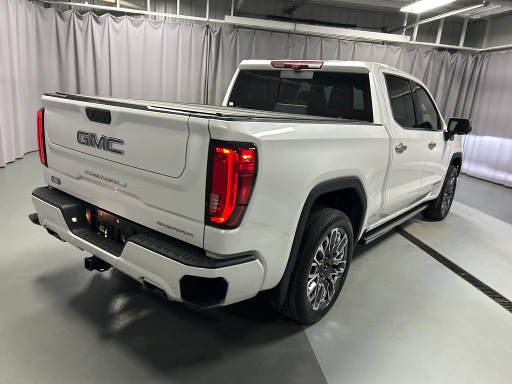 Used 2024 GMC Sierra 1500 Denali Ultimate AWD/4WD image 7