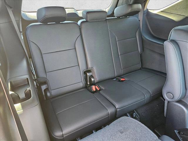 New 2026 Chevrolet Traverse LT w/ Midnight/Sport Edition FWD image 15