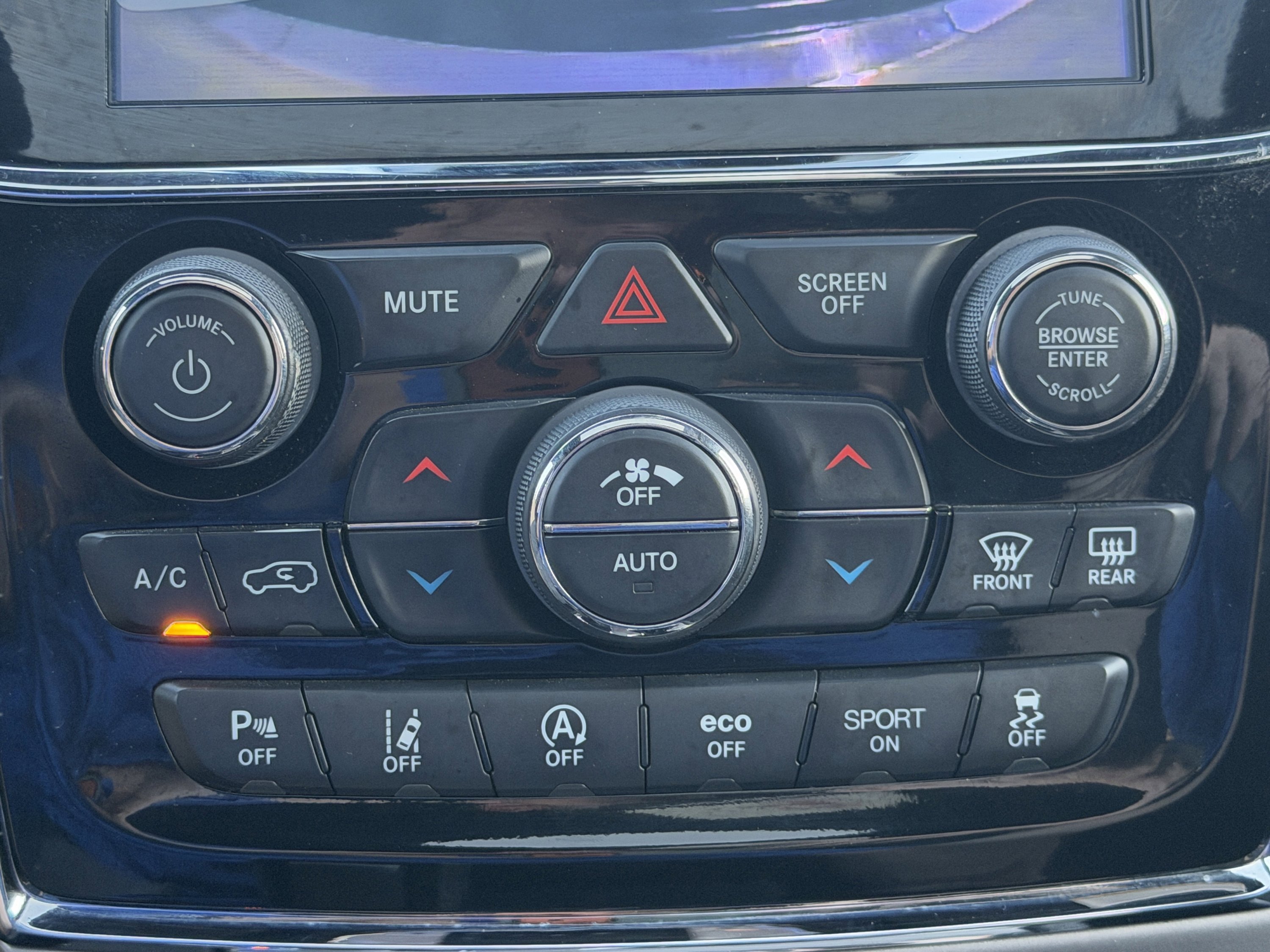 Used 2020 Jeep Grand Cherokee Altitude image 51