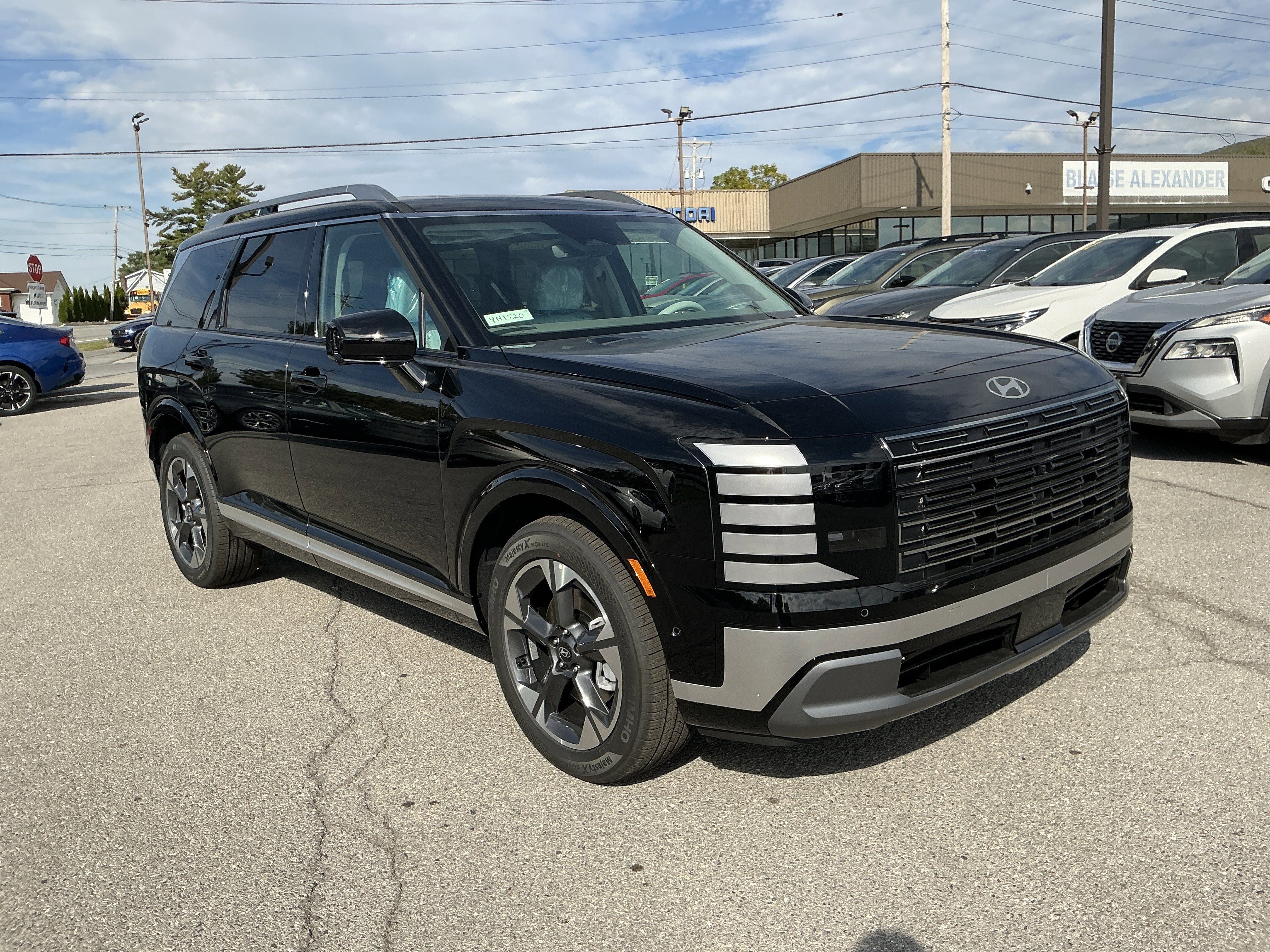 New 2026 Hyundai Palisade Limited image 1