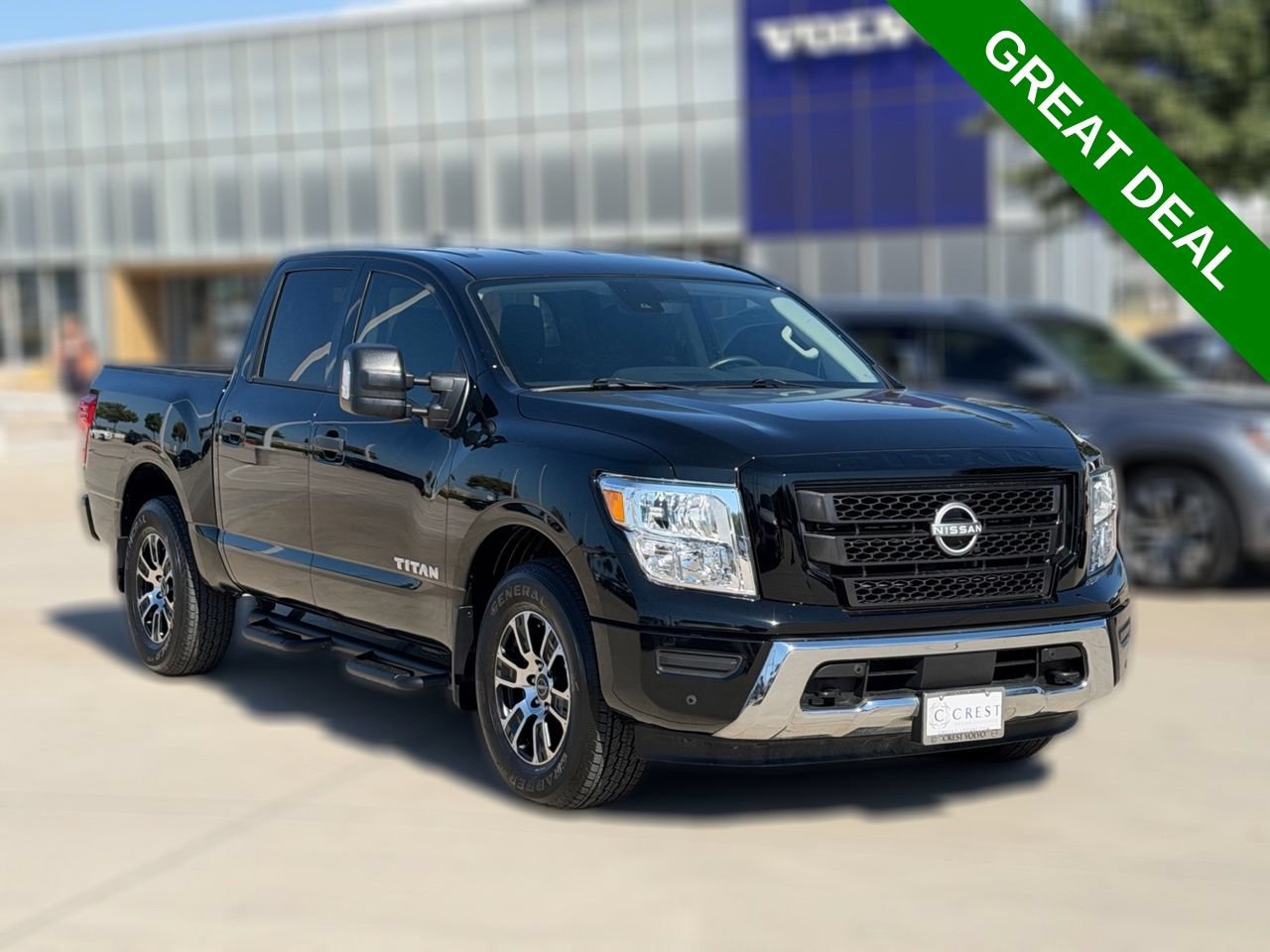 Used 2024 Nissan Titan SV w/ SV Convenience Package RWD image 4