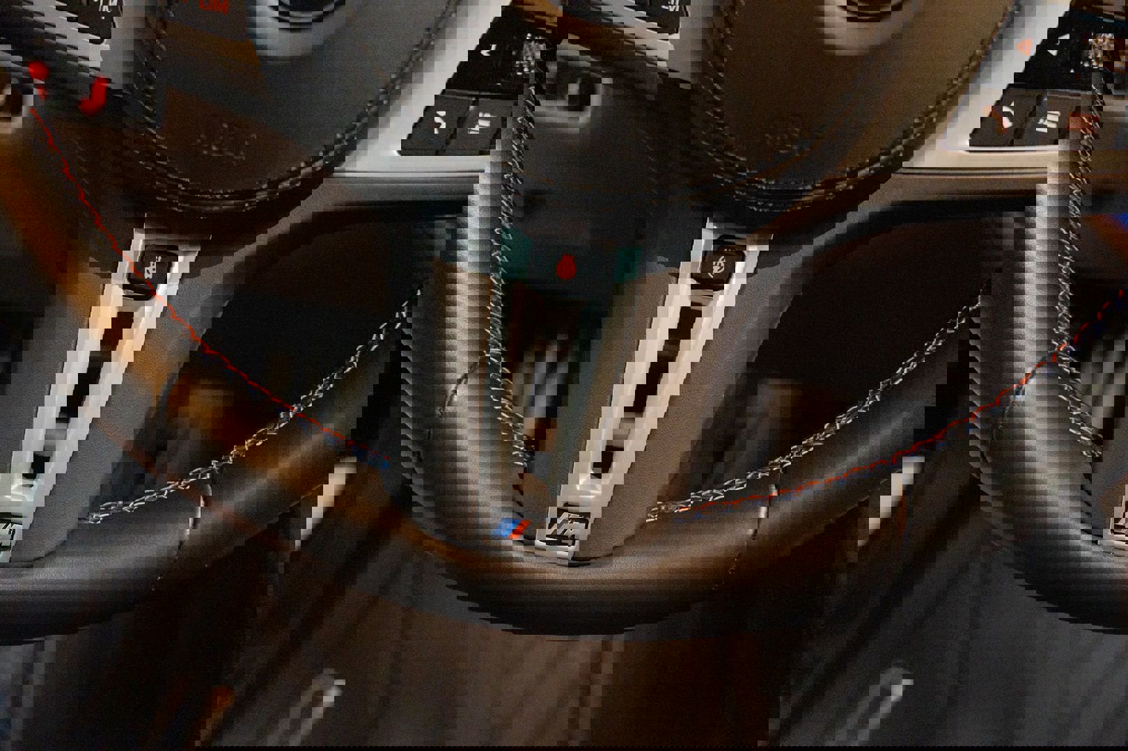 Used 2022 BMW X5 M w/ Competition Package 2 image 40