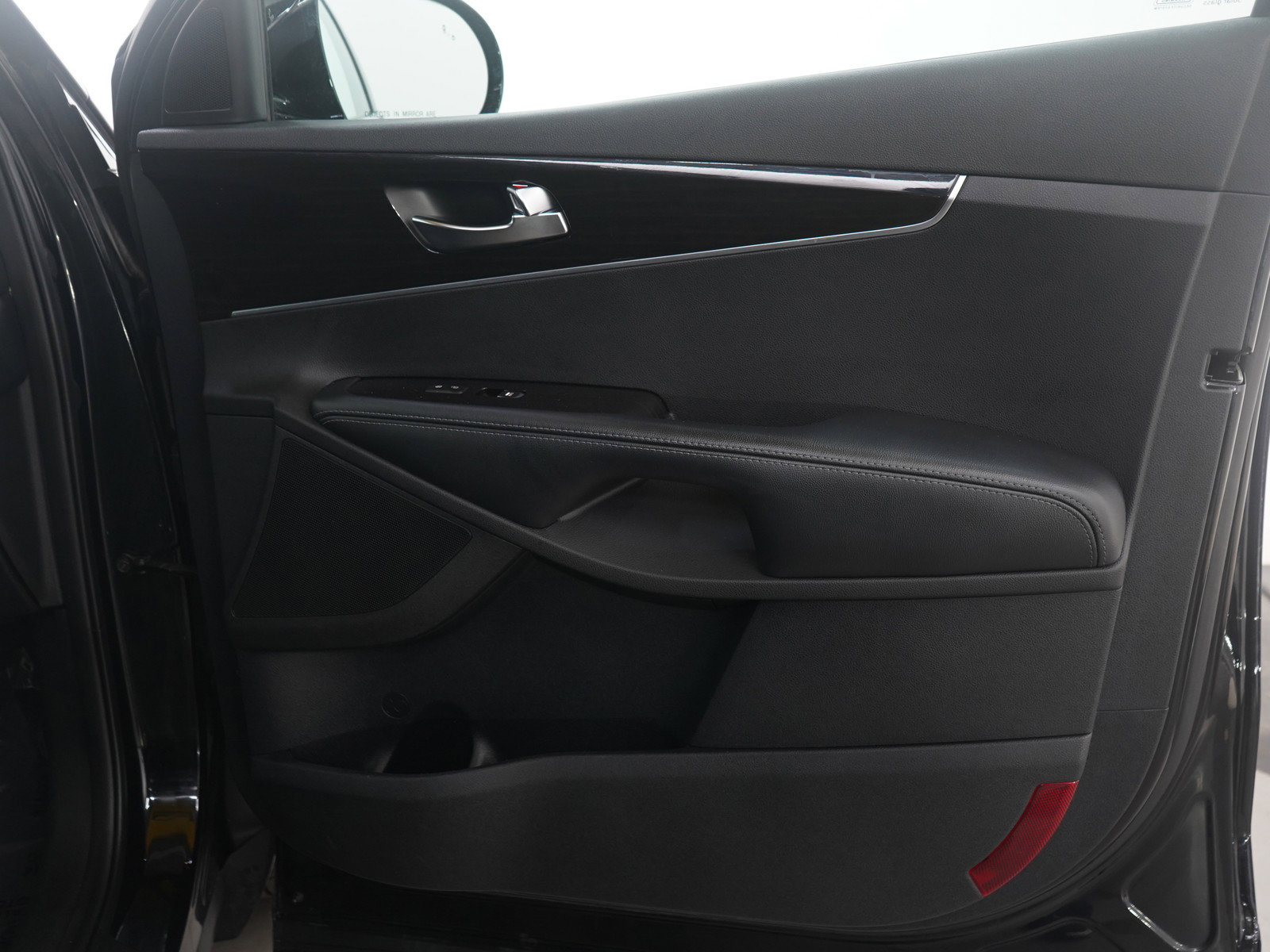 Used 2019 Kia Sorento S image 11