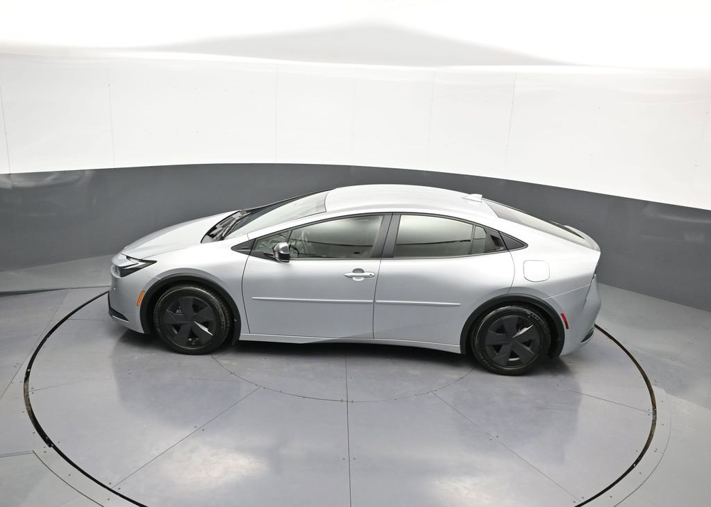 Certified 2024 Toyota Prius Prime SE image 39