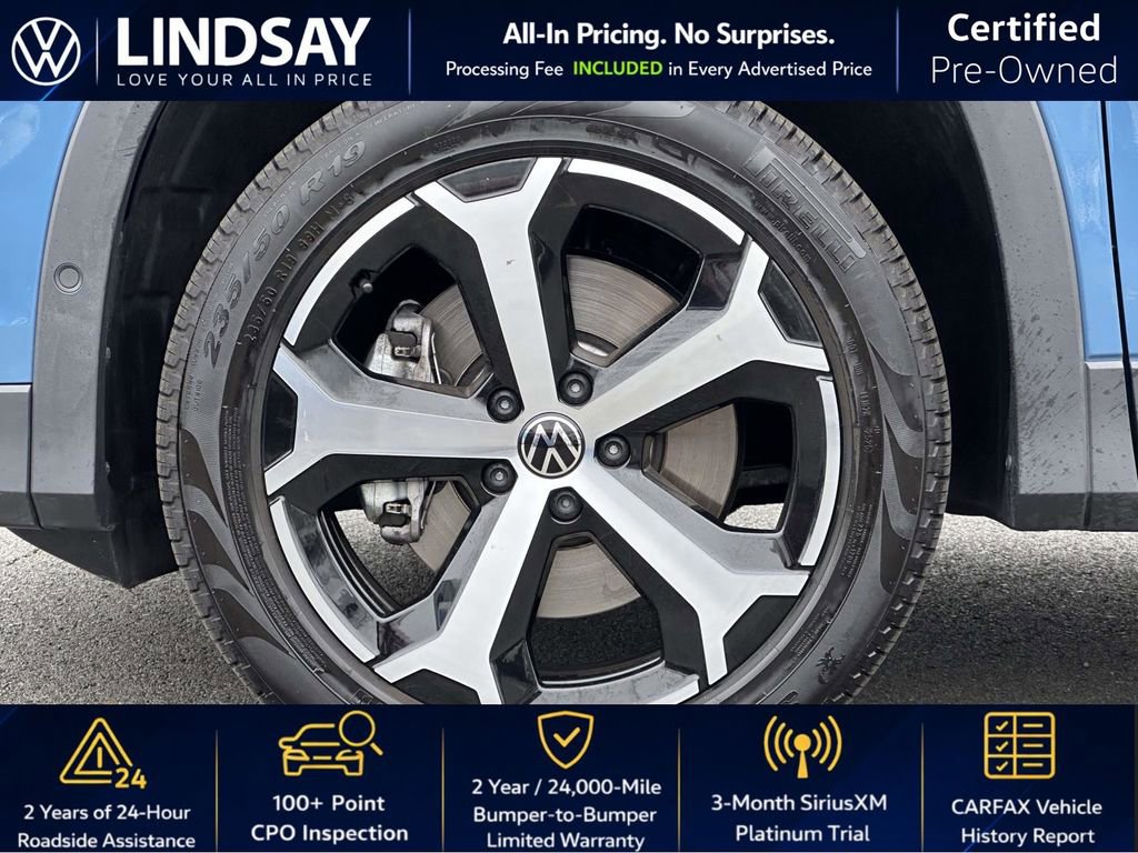 Used 2025 Volkswagen Tiguan SE AWD/4WD image 9