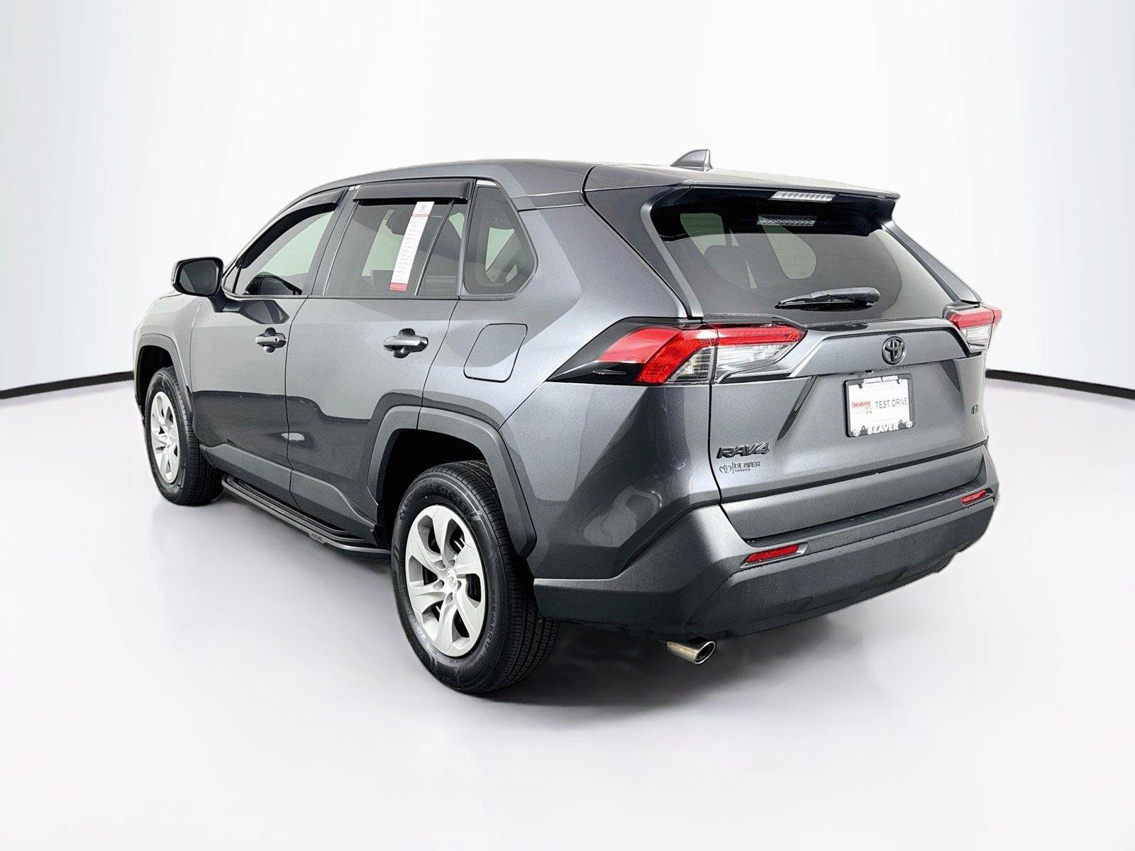 Used 2023 Toyota RAV4 LE FWD image 11