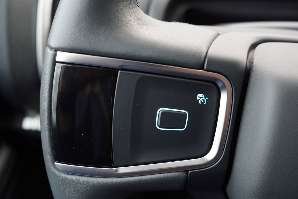 Certified 2025 Ford Expedition Active image 36