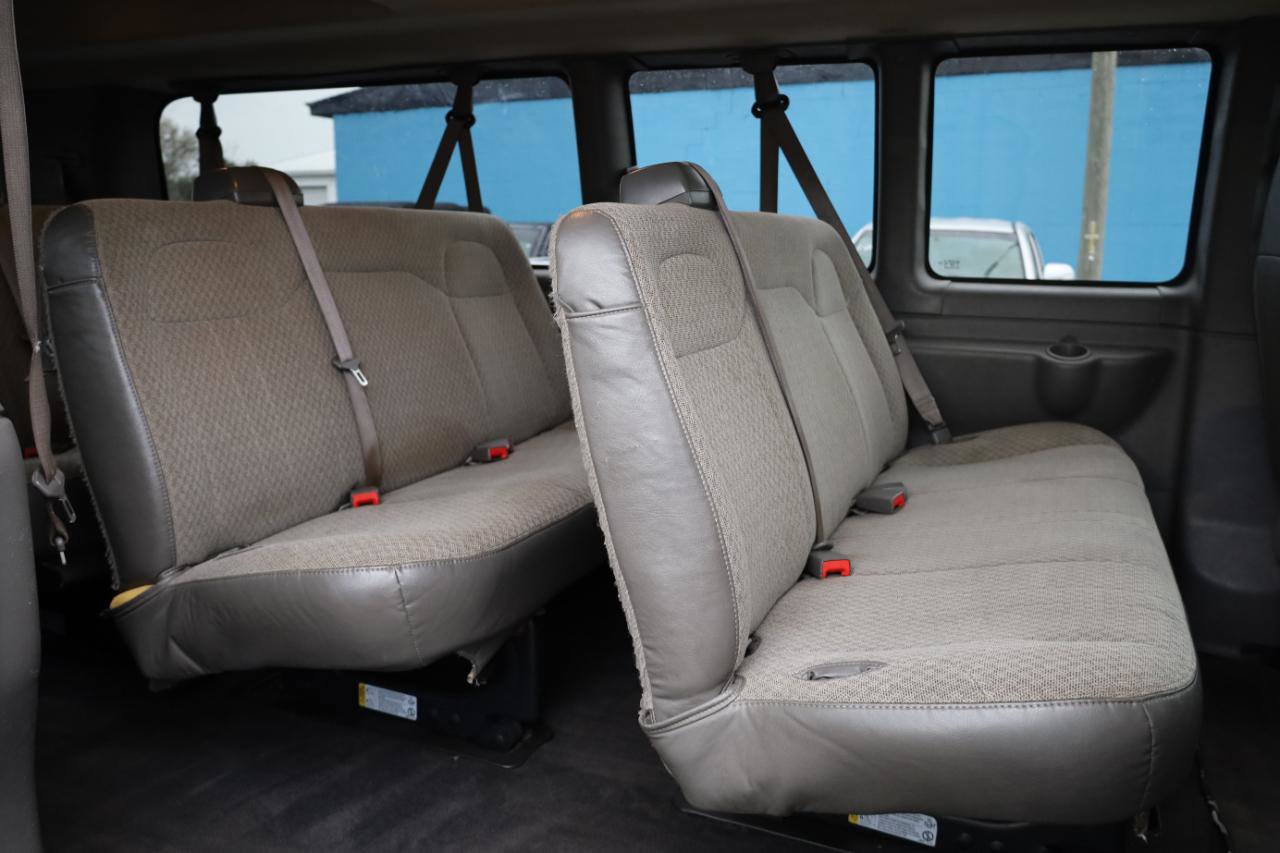 Used 2020 Chevrolet Express 3500 LT w/ LT Preferred Equipment Group image 11