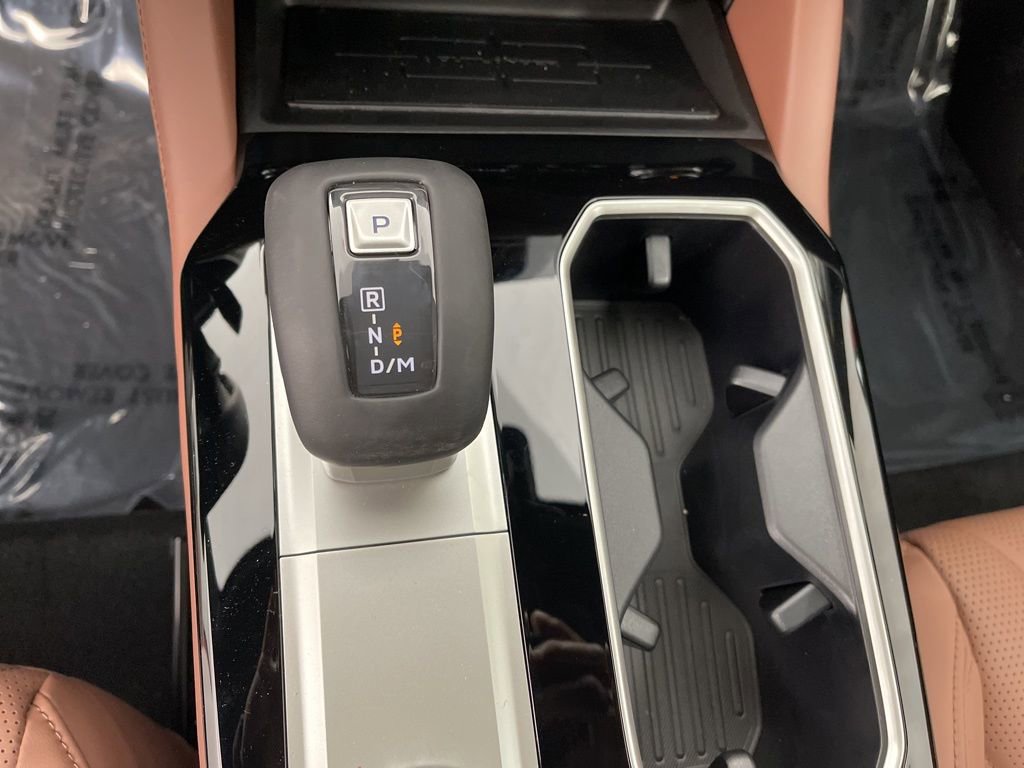 New 2026 Mitsubishi Outlander SEL image 14