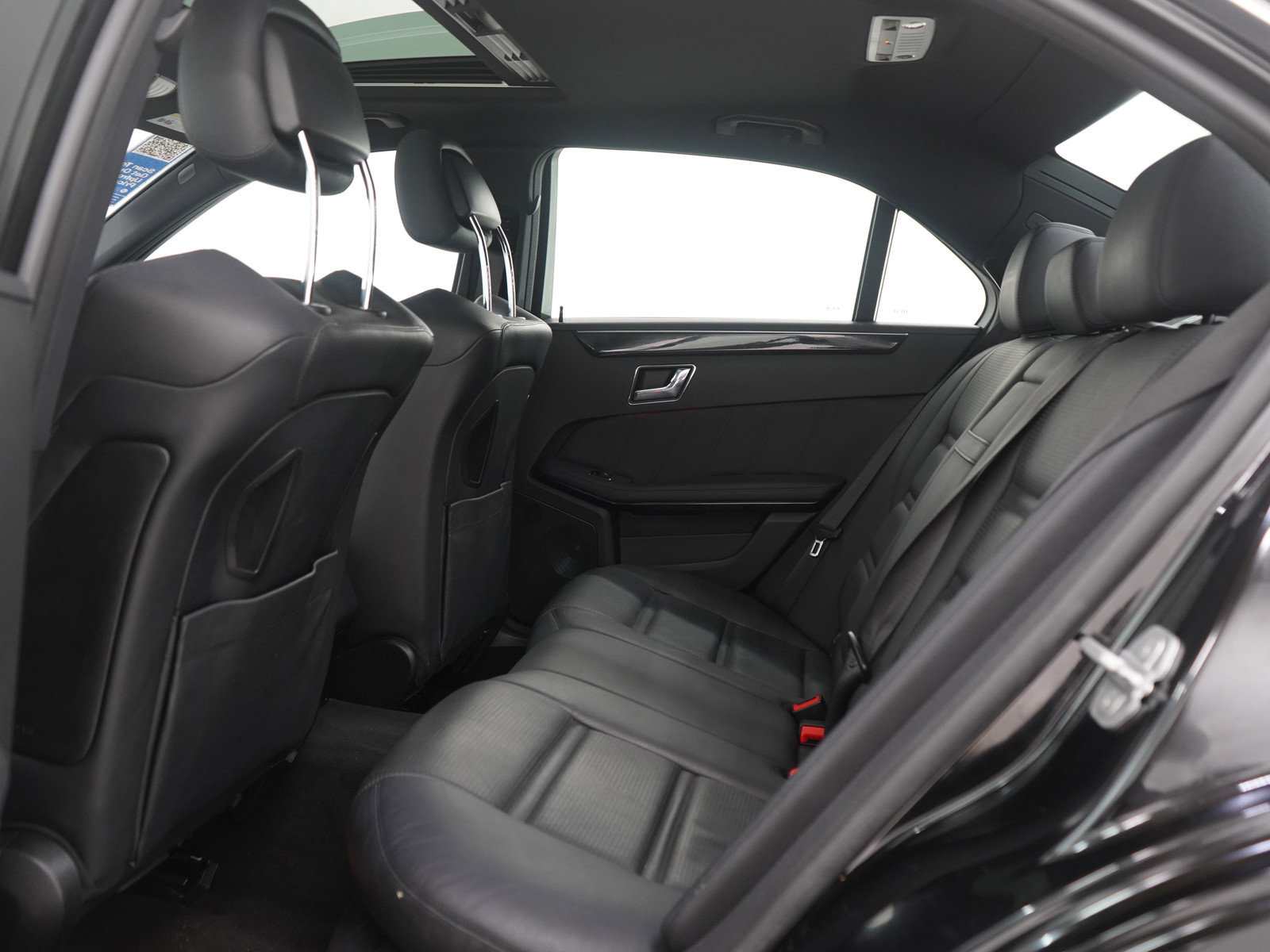 Used 2010 Mercedes-Benz E 63 AMG Sedan image 20