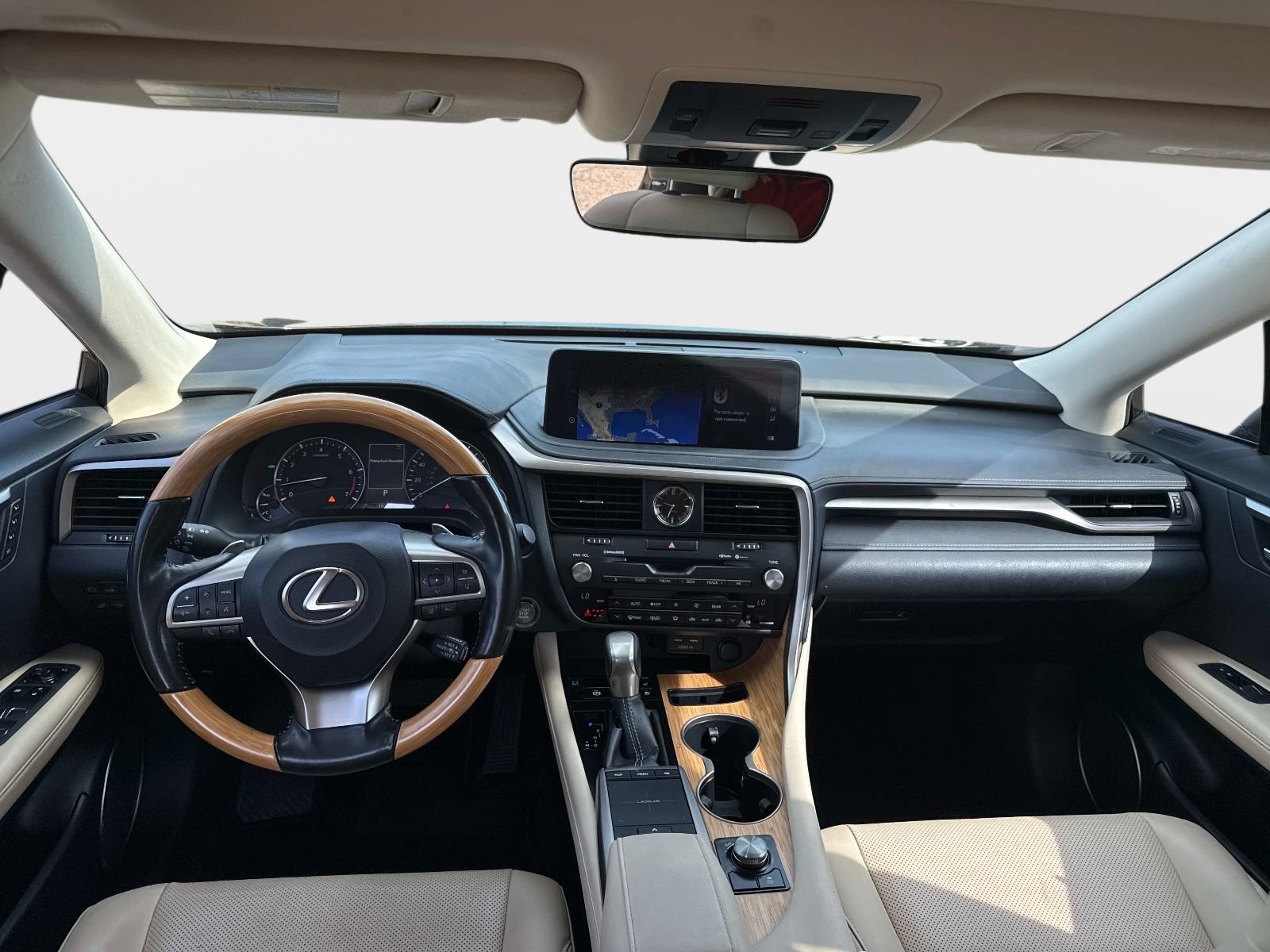 Used 2021 Lexus RX 350L FWD w/ Premium Package image 13