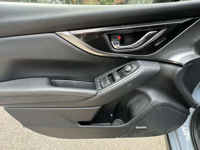 Used 2019 Subaru Crosstrek 2.0i Limited w/ Moonroof Package w/Navigation AWD/4WD image 17