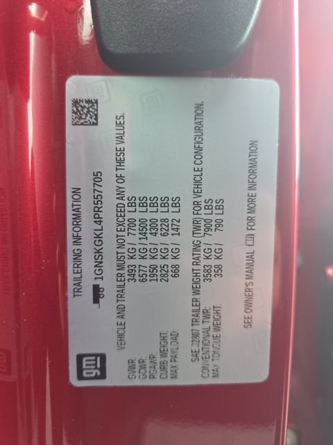 Used 2023 Chevrolet Suburban High Country AWD/4WD image 34