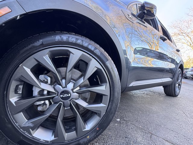 Used 2023 Kia Sorento X-Line EX image 9