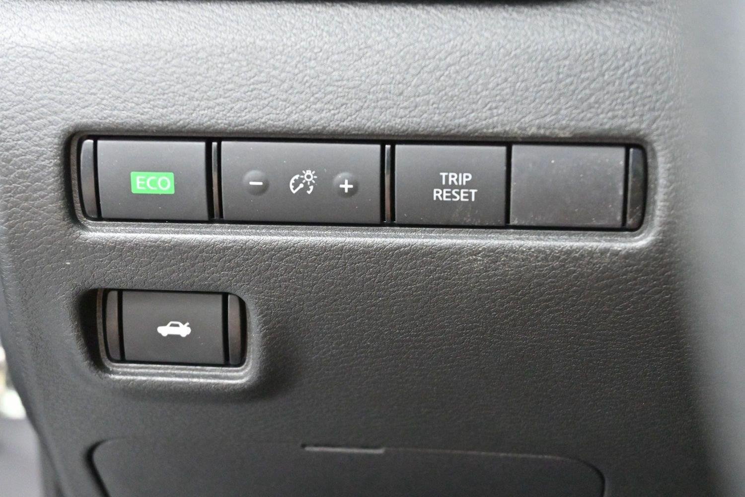 Used 2024 Nissan Sentra S FWD image 19