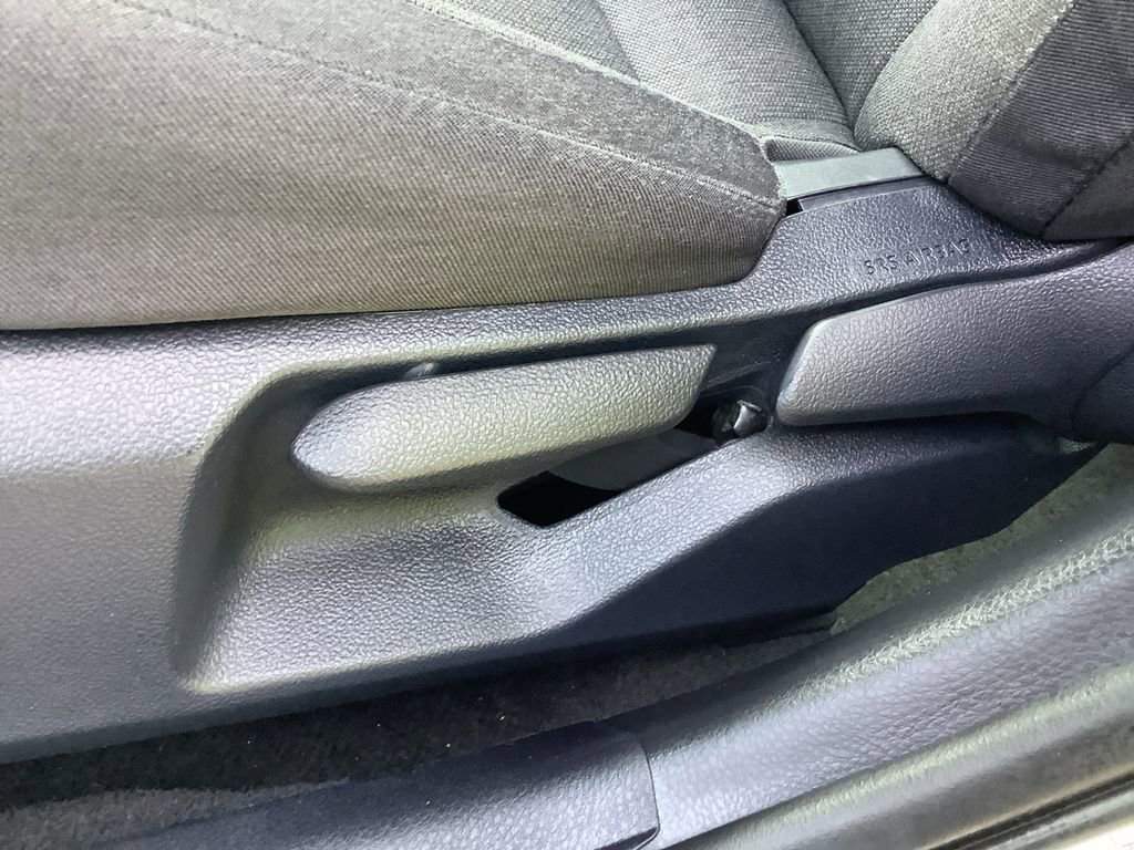 Used 2025 Toyota Camry LE FWD image 25