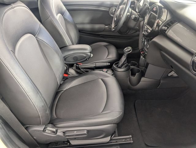 Used 2017 MINI Cooper 2-Door Hardtop FWD image 27