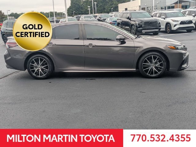 Certified 2023 Toyota Camry SE FWD image 3