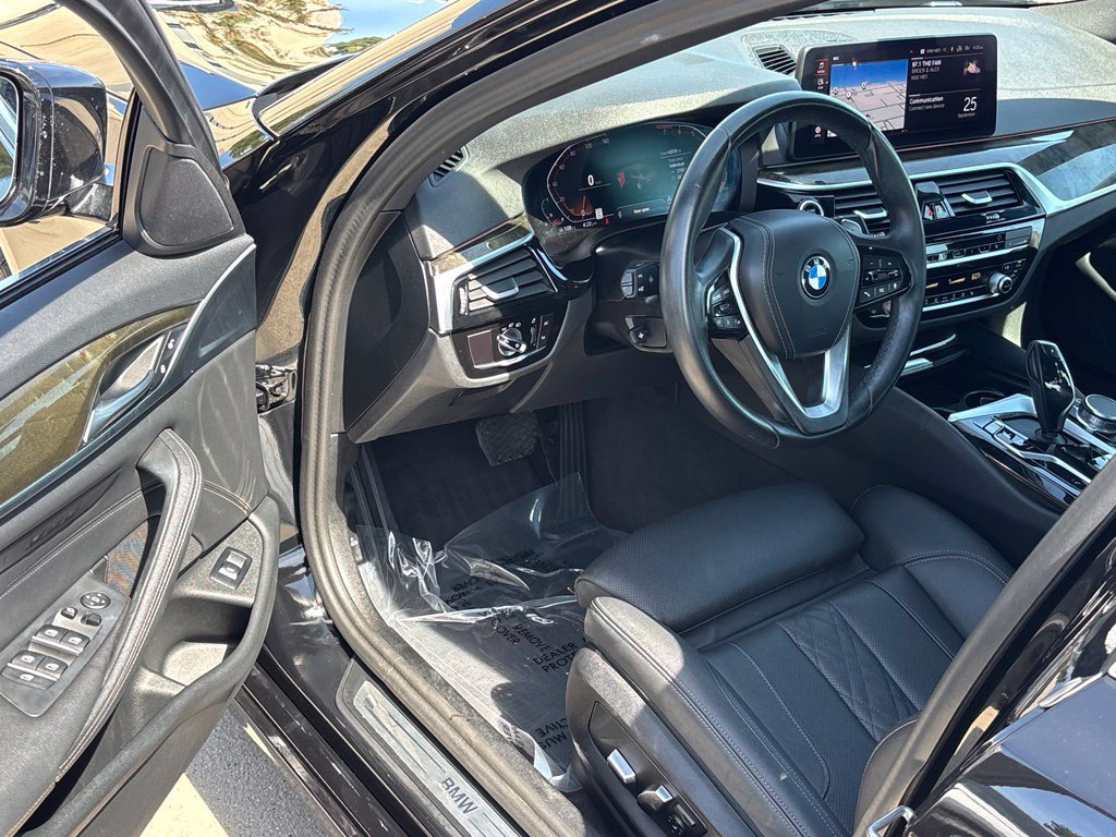 Used 2023 BMW 540i w/ Convenience Package RWD image 8