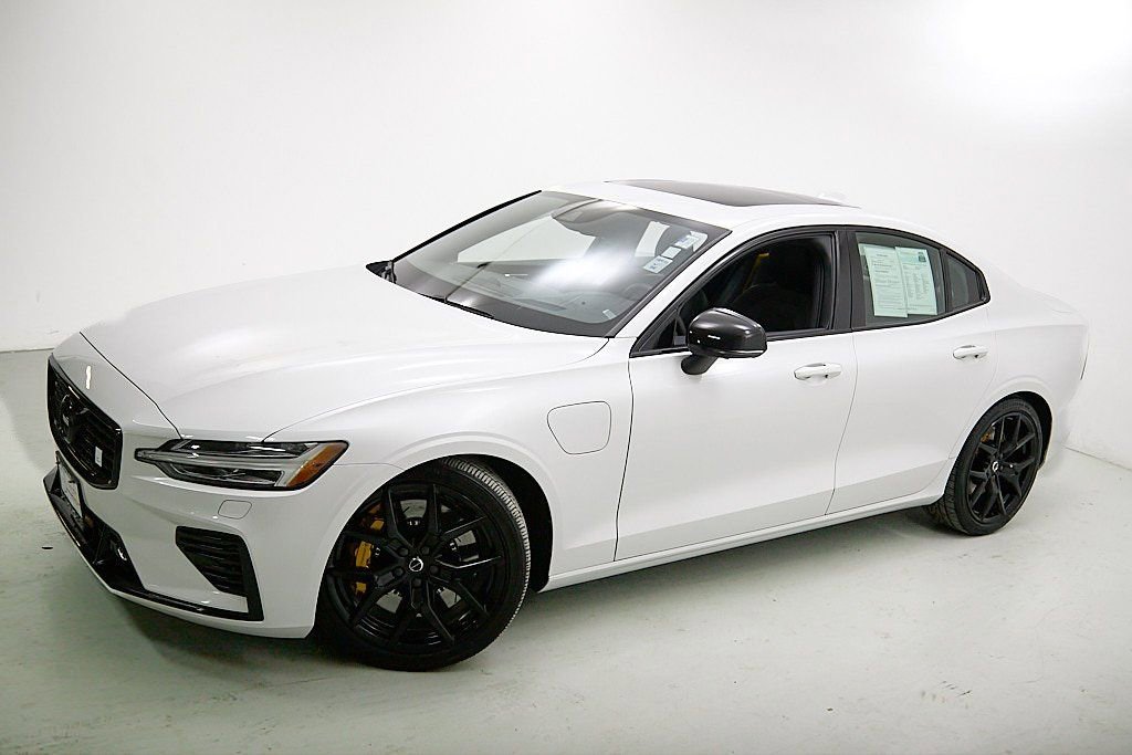 Certified 2022 Volvo S60 T8 Polestar image 3