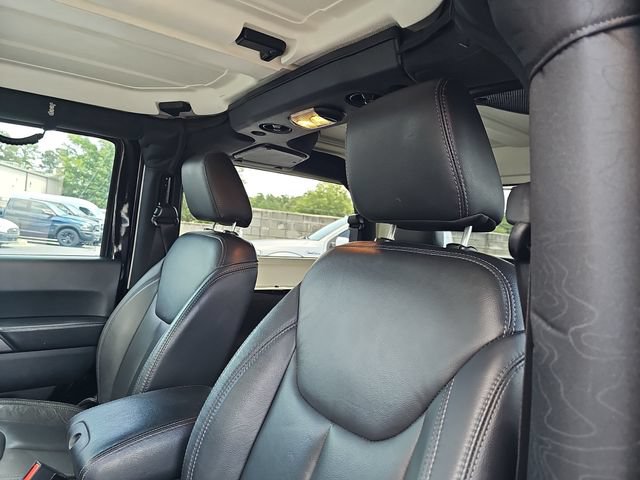 Used 2018 Jeep Wrangler Sahara AWD/4WD image 15